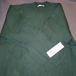 ALO Yoga Forest Green Crewneck Sweater